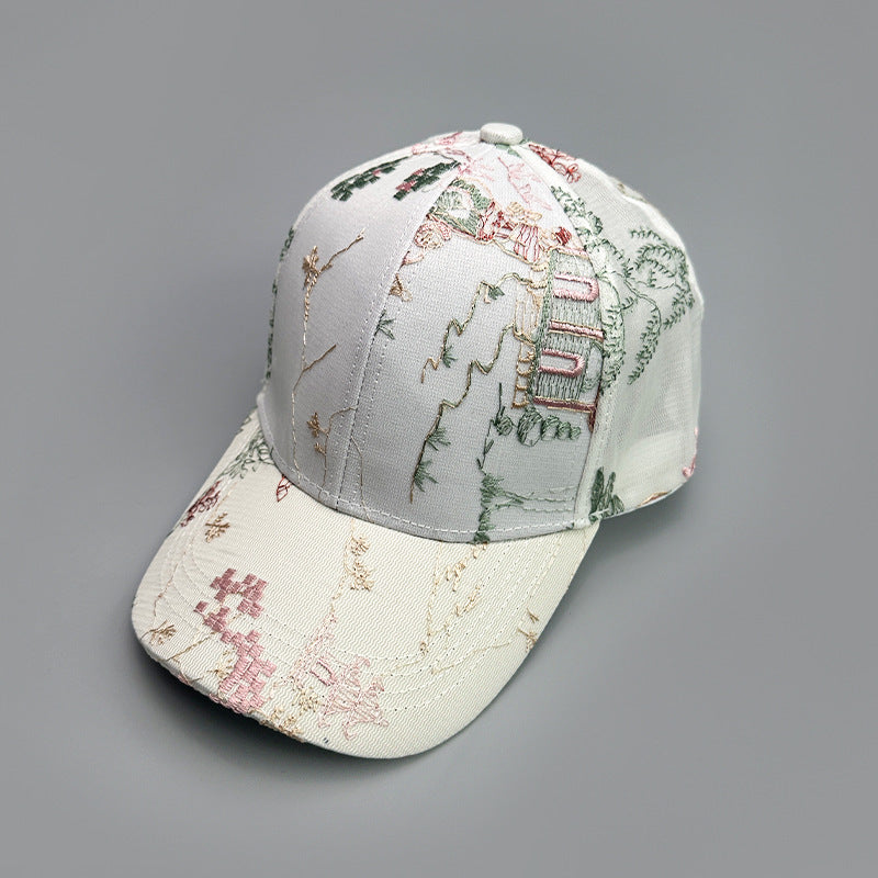Collection de casquettes fleuries et imprimées